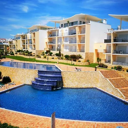 Sunny With Sea View In 아파트 *